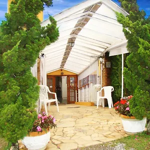 Inn Alpenhaus **