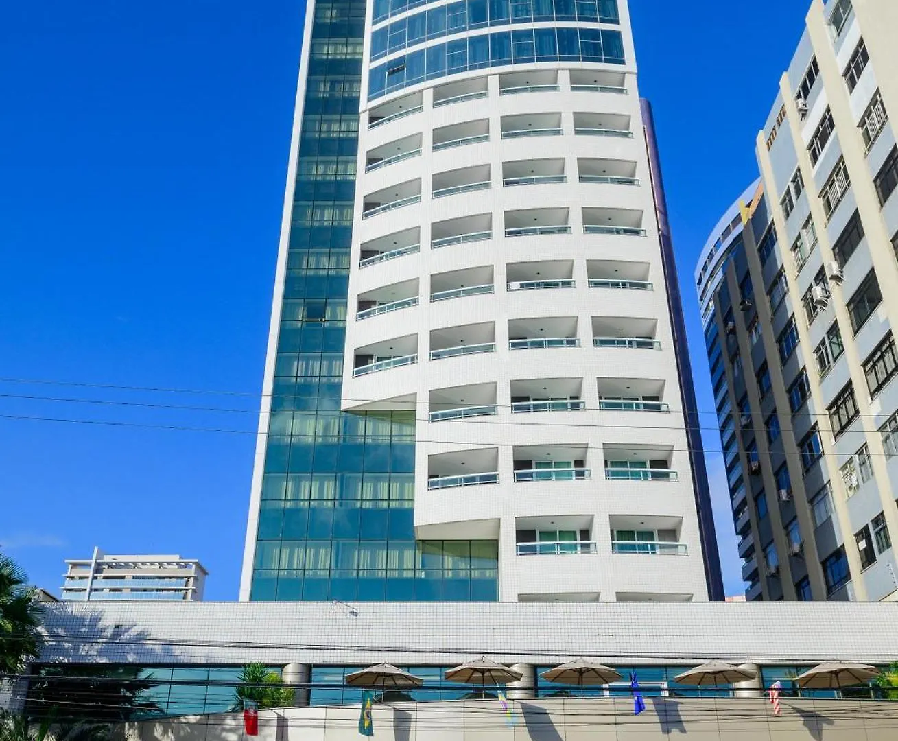Hotel Luzeiros Fortaleza contacts